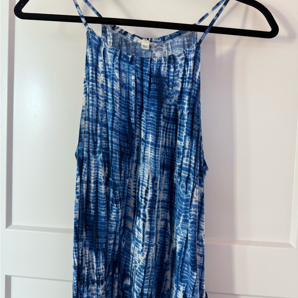 Blue and White Sleeveless top